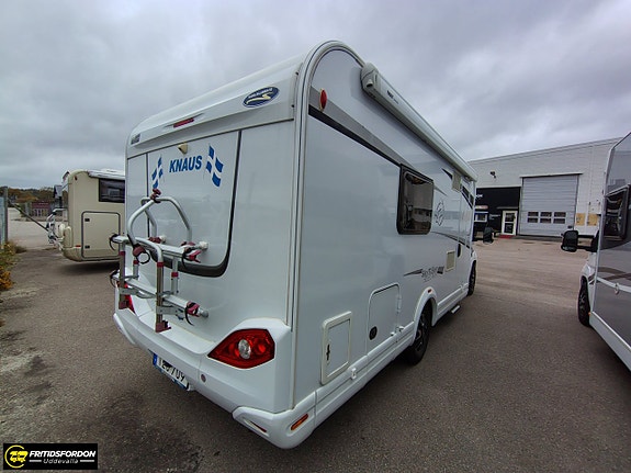 Knaus Sky Ti 700 MEG Silver Selection 4 of 17