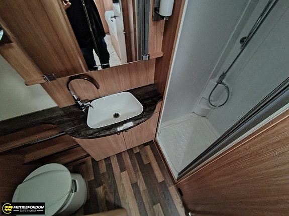 Knaus Sky Ti 700 MEG Silver Selection 17 of 17