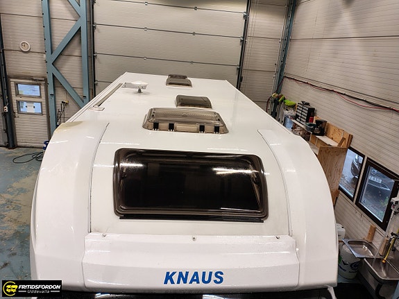 Knaus Sky Ti 700 MEG Silver Selection 5 of 17