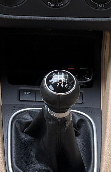 Volkswagen Golf V 6 of 6
