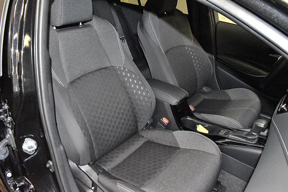 Suzuki Swace 10 of 19