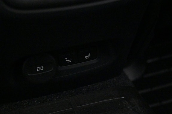 Volvo C40 22 of 27