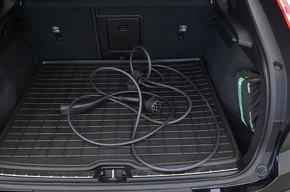 Volvo C40 24 of 27