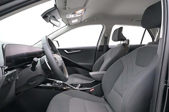 Kia Niro 9 of 27