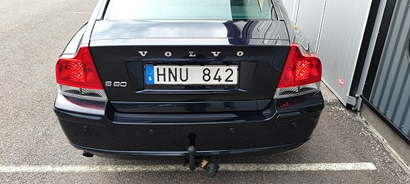 Volvo S60 12 of 19