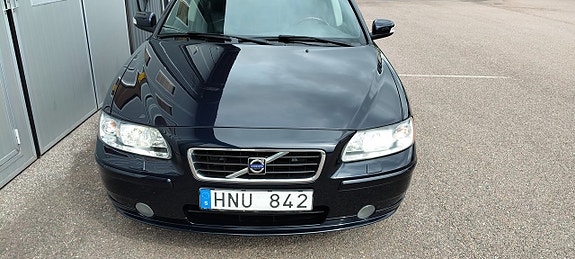 Volvo S60 15 of 19
