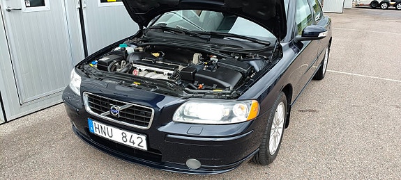 Volvo S60 14 of 19