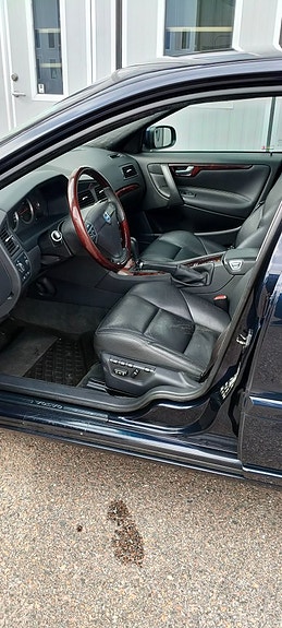 Volvo S60 6 of 19