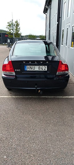 Volvo S60 11 of 19