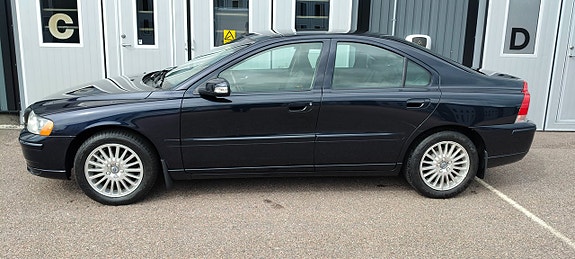 Volvo S60 18 of 19