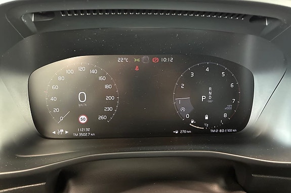 Volvo XC40 16 of 23