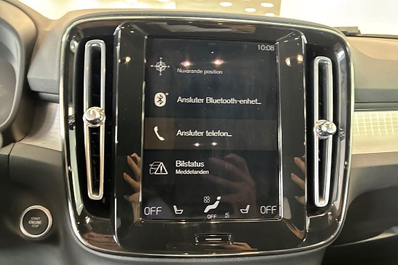 Volvo XC40 15 of 23