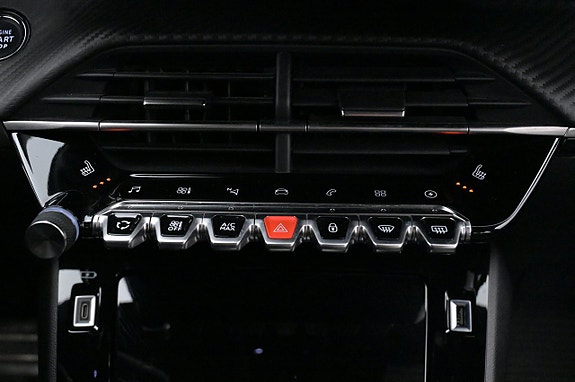 Peugeot e-2008 19 of 27