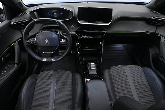 Peugeot e-2008 6 of 27