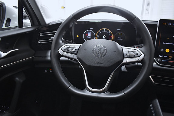 Volkswagen Tiguan 11 of 21