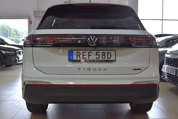 Volkswagen Tiguan 4 of 21