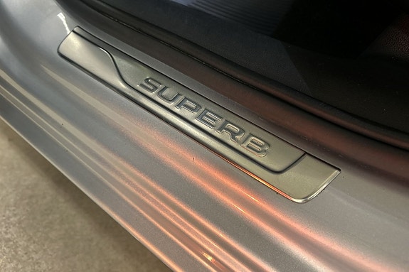 Skoda Superb 19 of 30