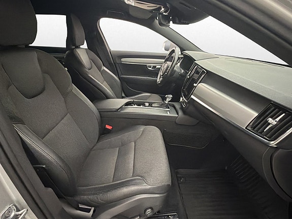 Volvo V90 17 of 30