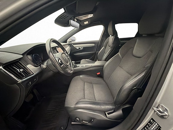 Volvo V90 15 of 30