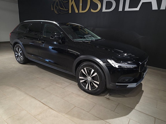 Volvo V90 Cross Country 6 of 15