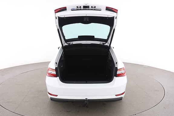 Skoda Superb 17 of 30