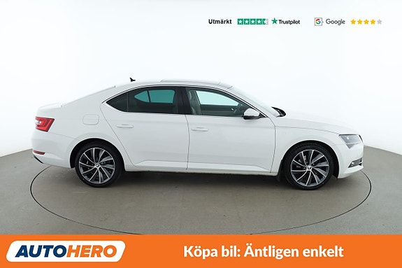 Skoda Superb 7 of 30