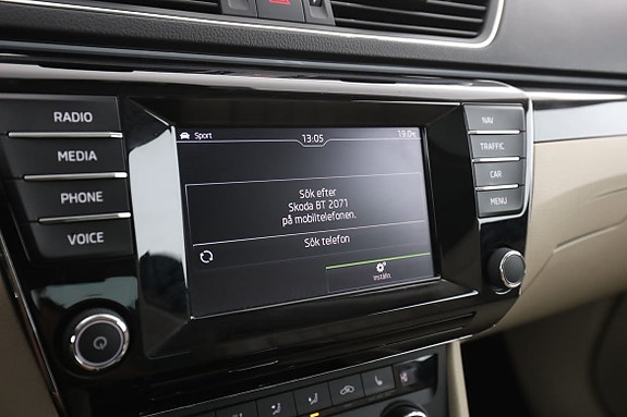 Skoda Superb 21 of 30