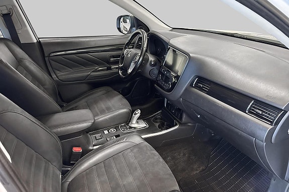 Mitsubishi Outlander 5 of 8