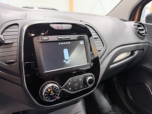 Renault Captur 15 of 18