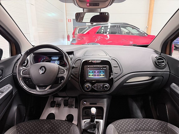 Renault Captur 12 of 18