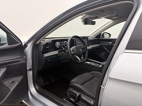 Volkswagen Passat 7 of 8