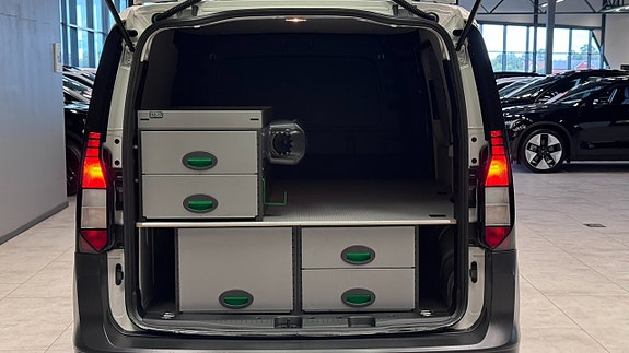 Volkswagen Caddy 16 of 18
