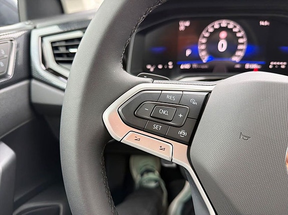 Volkswagen Polo 18 of 21