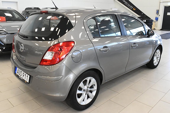 Opel Corsa 4 of 17