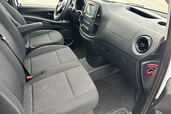 Mercedes-Benz Vito 114 13 of 27