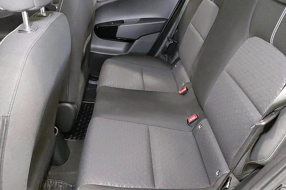 Kia Picanto 7 of 10