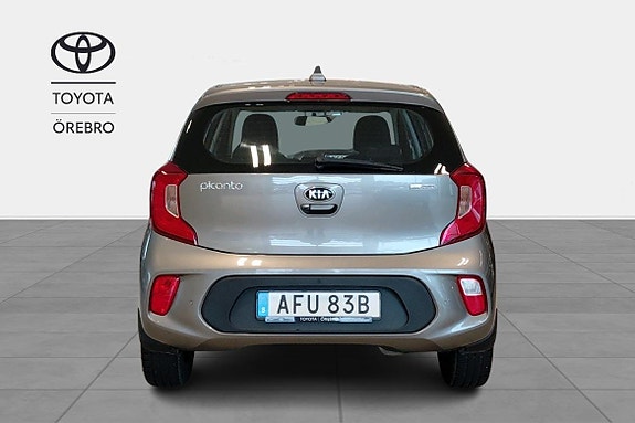 Kia Picanto 4 of 10