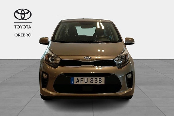 Kia Picanto 5 of 10