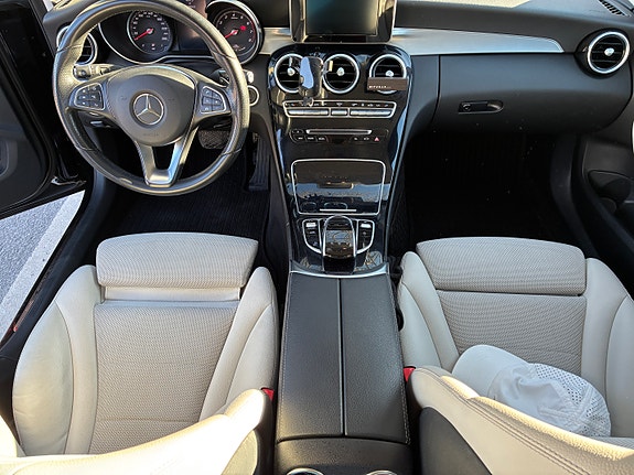 Mercedes-Benz C350 e 6 of 8