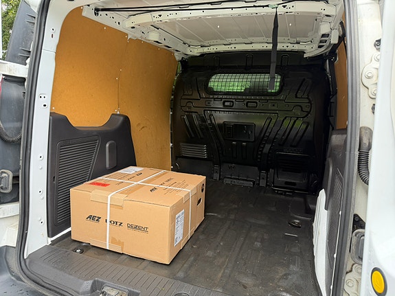 Ford Transit Connect 8 of 8