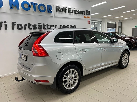 Volvo XC60 7 of 16