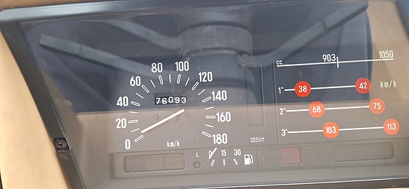 Fiat 127 8 of 12