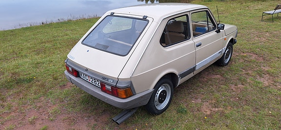 Fiat 127 2 of 12