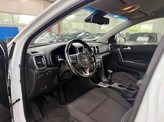 Kia Sportage 10 of 15