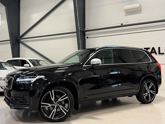 Volvo XC90 5 of 23