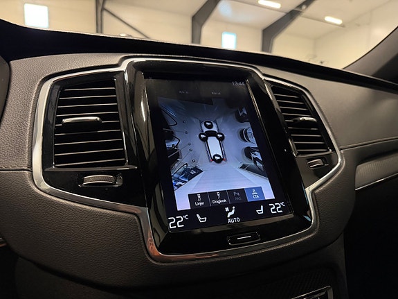 Volvo XC90 20 of 23
