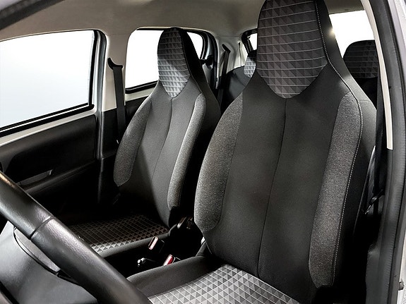 Peugeot 108 5 of 19
