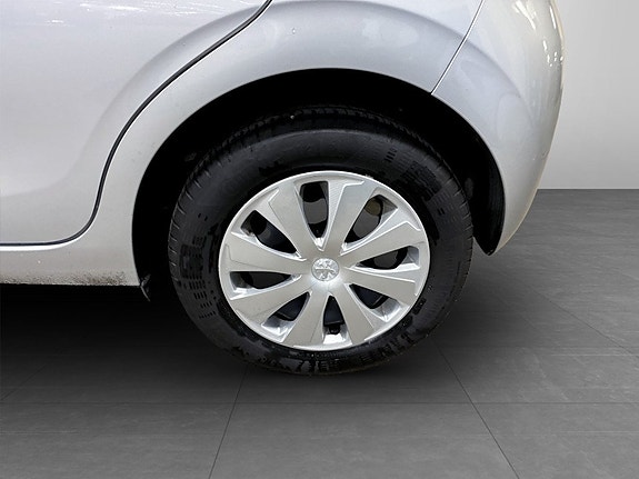 Peugeot 108 18 of 19