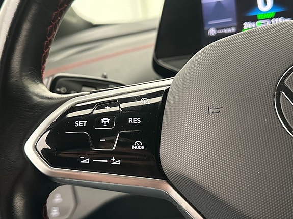 Volkswagen ID.4 GTX 18 of 30