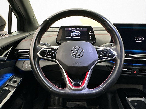 Volkswagen ID.4 GTX 17 of 30